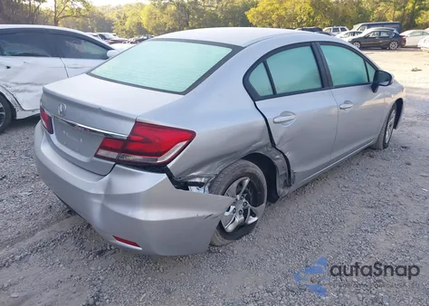 2015 Honda Civic Lx z USA, uszkodzony, nr VIN 19XFB2F58FE232056